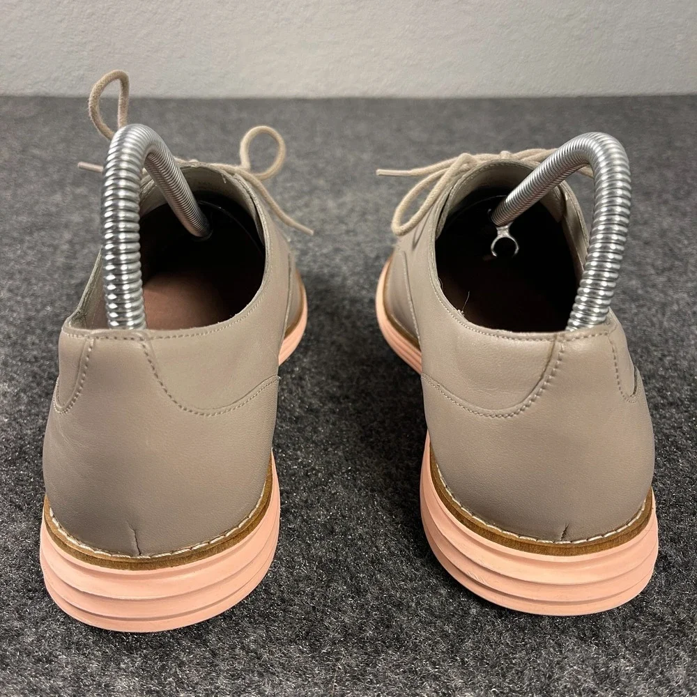 Cole Haan Original Grand Oxford Womens 7.5B Gray Leather Pink Sole Casual W17145